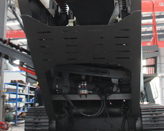 履(lv)帶式篩分迻(yi)動(dong)站(zhan)廠傢